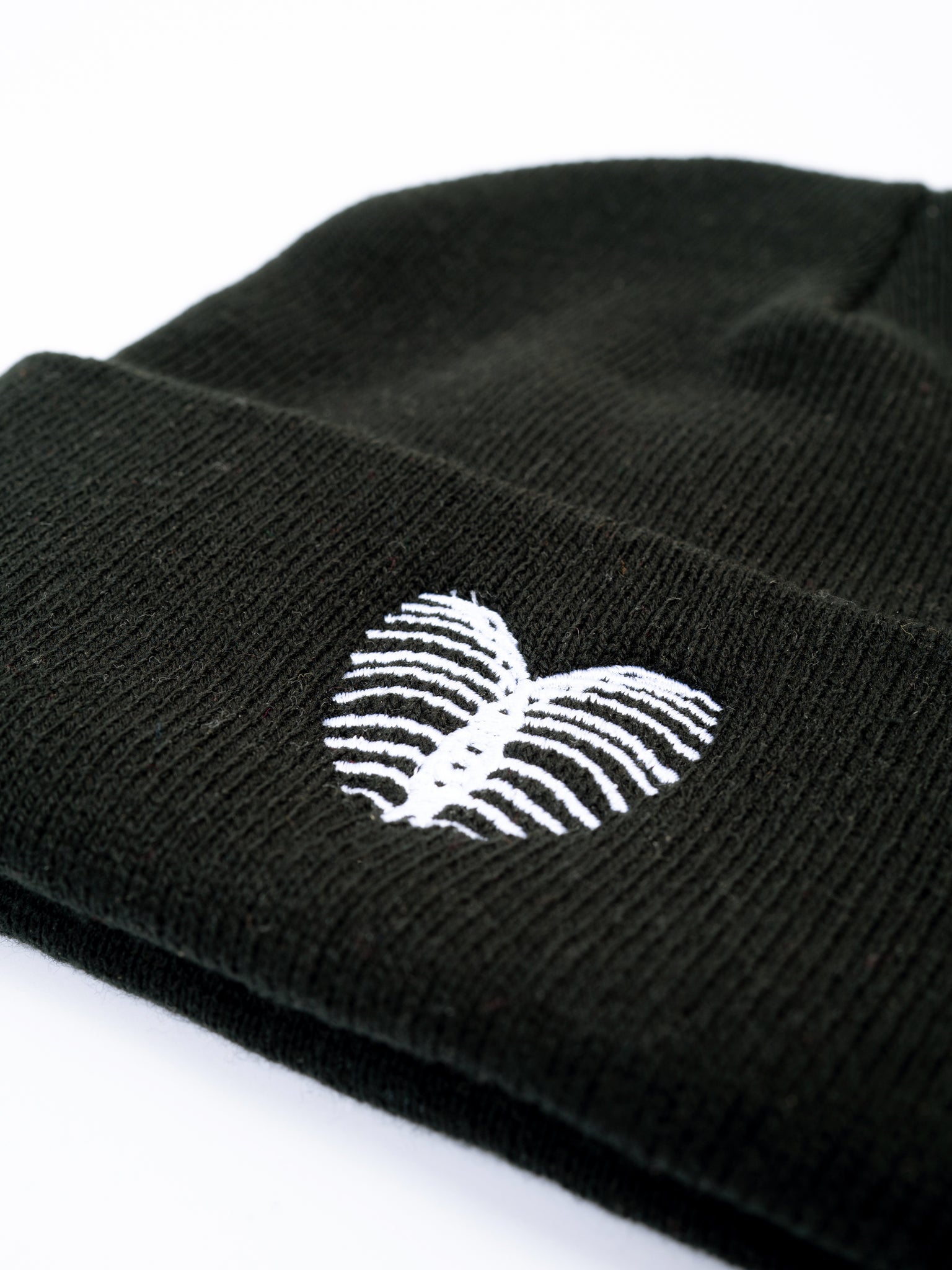 KNIT BEANIE