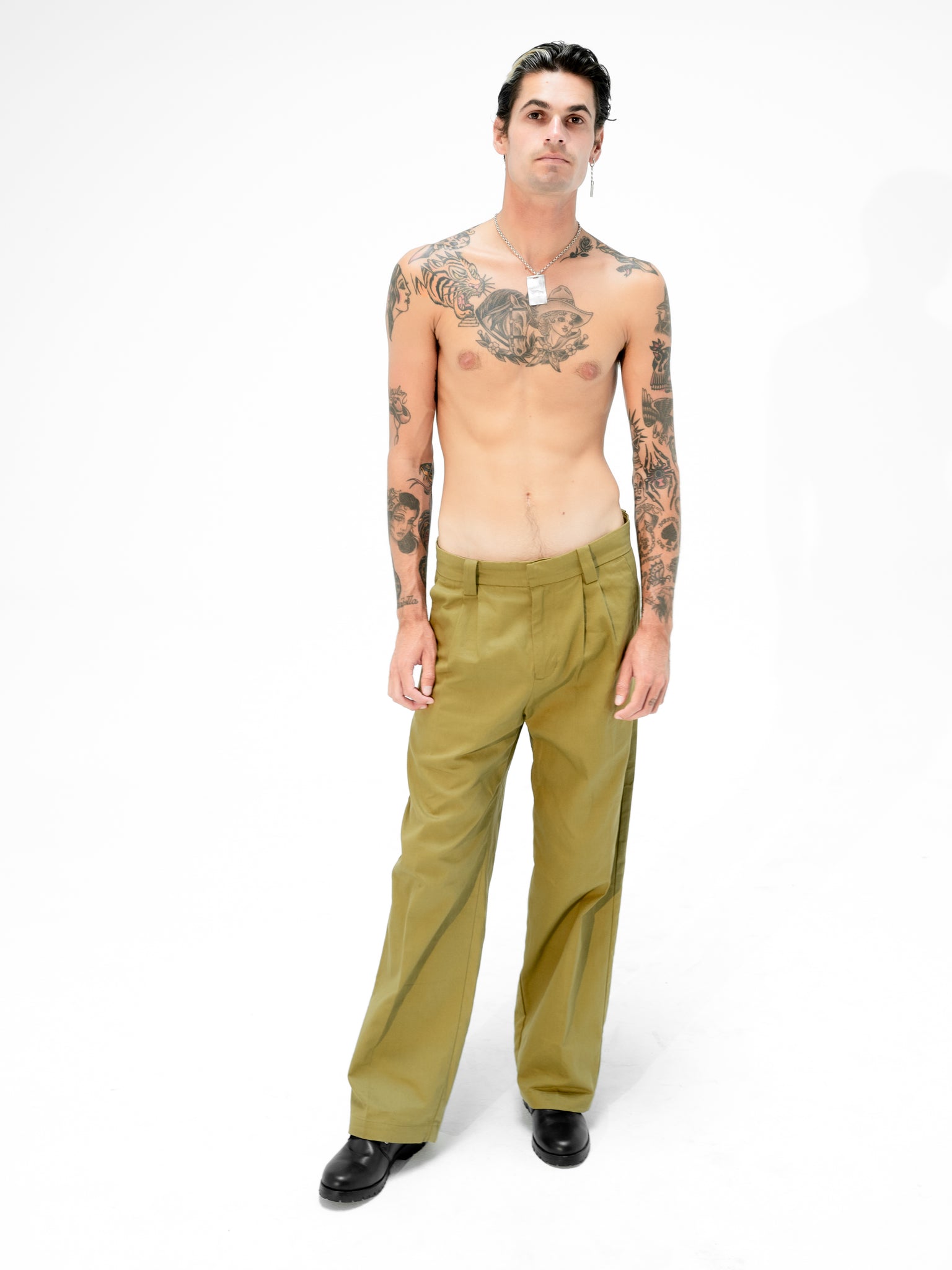 BAGGY TWILL TROUSERS