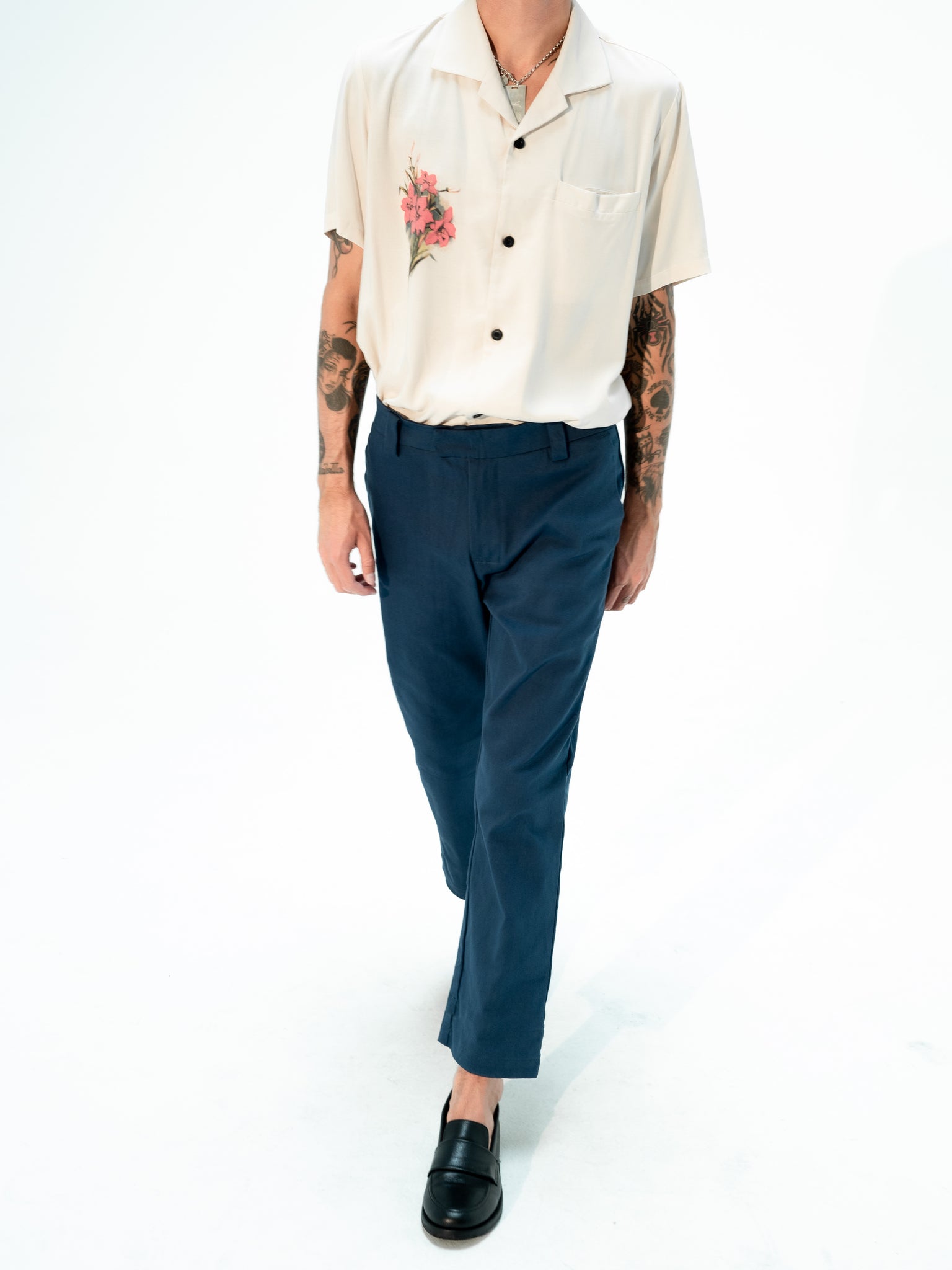 FLAT FRONT TWILL TROUSERS